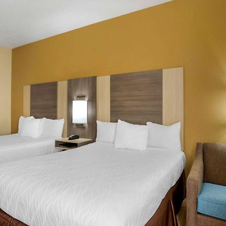 Best Western Plus Springfield Airport Inn Exterior foto